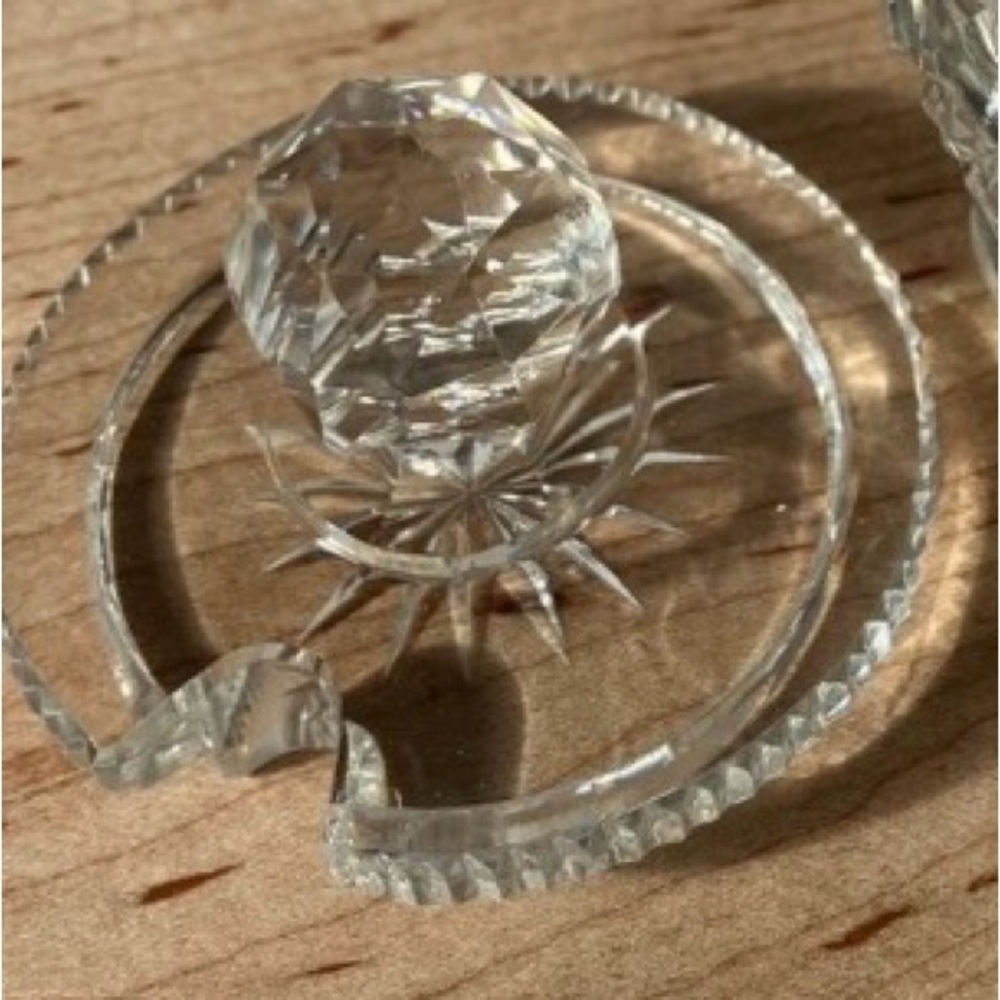 American Brilliant Cut Glass Jam/Jelly Jar with Lid - Picture 9 of 10